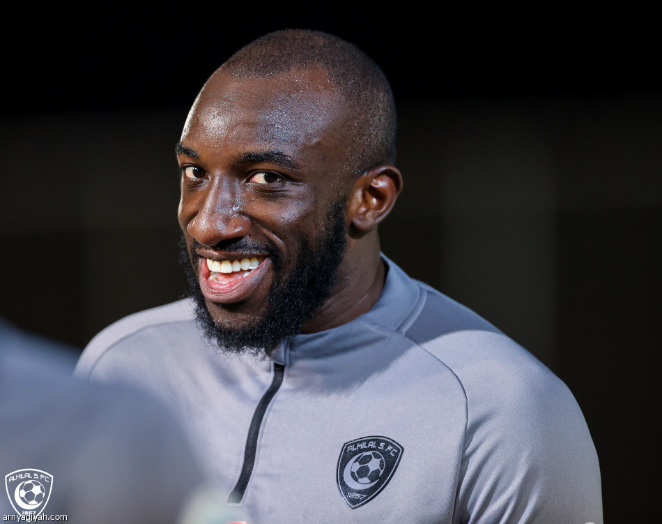 غدا.. الطائي بروفة الهلال الأخيرة للنهائي القاري