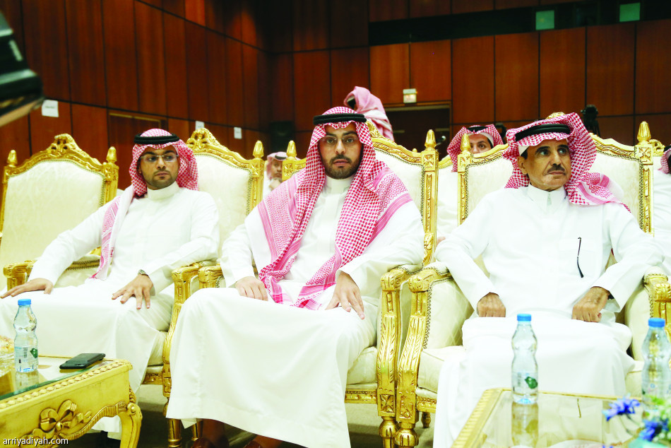 المديونيات 205 ملايين.. والخسائر 13 مليونا