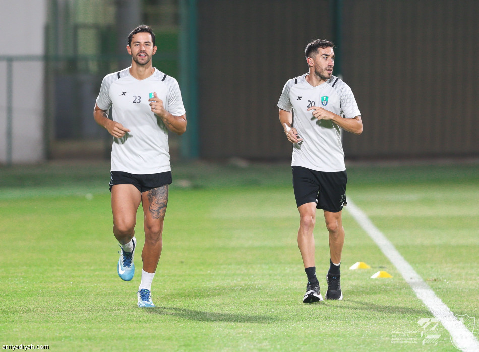 الأهلي يفتح ملف القيصومة