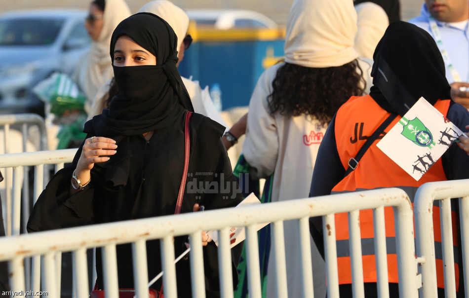 في الجوهرة.. العائلات تتواجد في وقت مبكر
