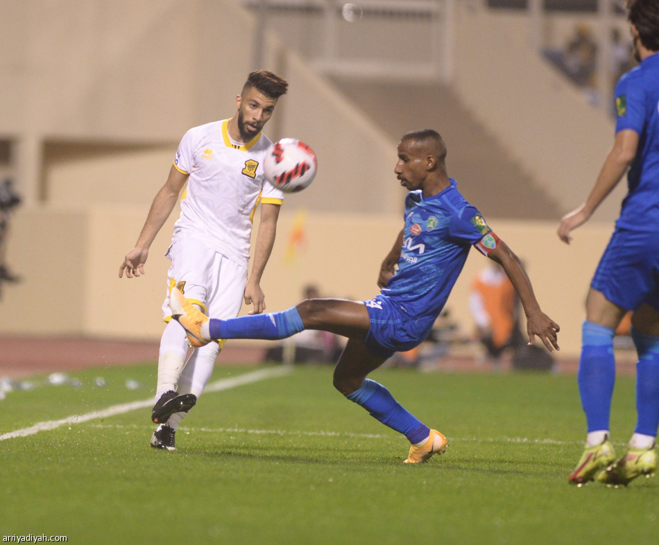 الاتحاد يرد دين الفتح