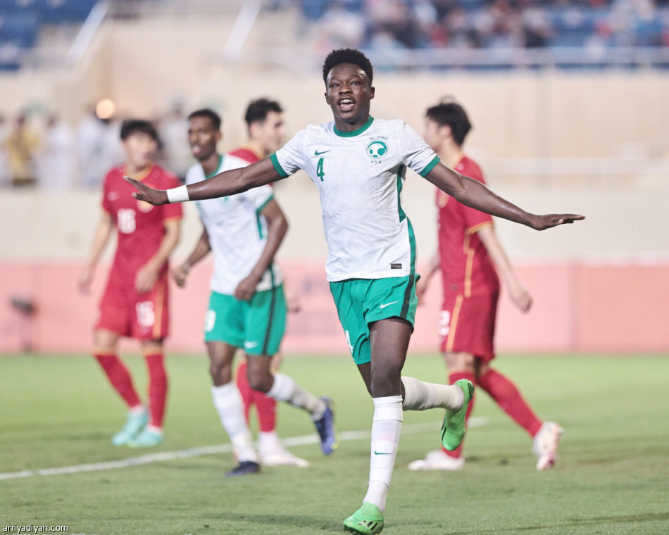 الأخضر.. 
العبور السابع