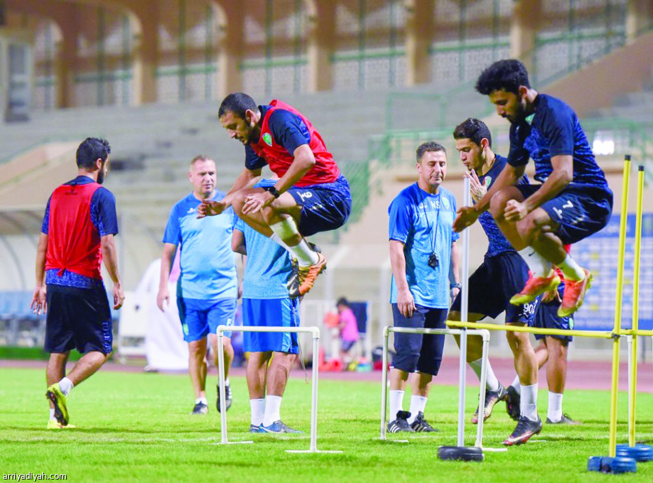 الجبال يصحح أخطاء الفتح