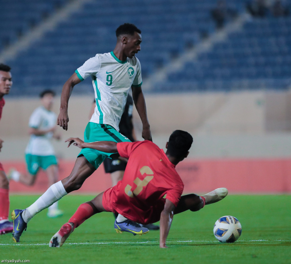 الأخضر الشاب يتصدر بخماسية ميانمار