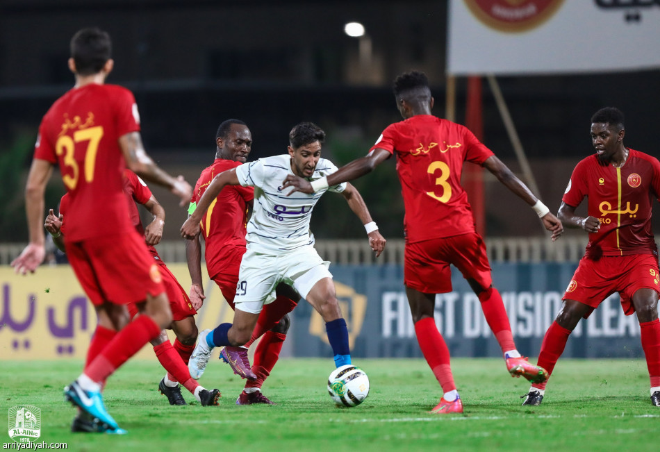 العين يعطل القادسية في «يلو»