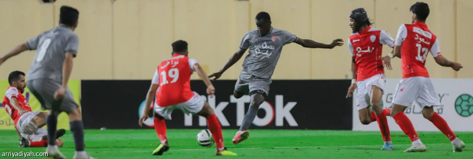 الأخدود ينفرد بصدارة دوري «يلو»