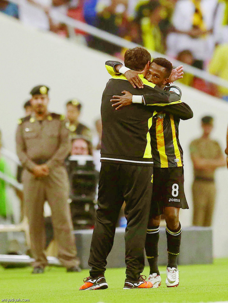 الاتحاد يكسر صمود الرائد