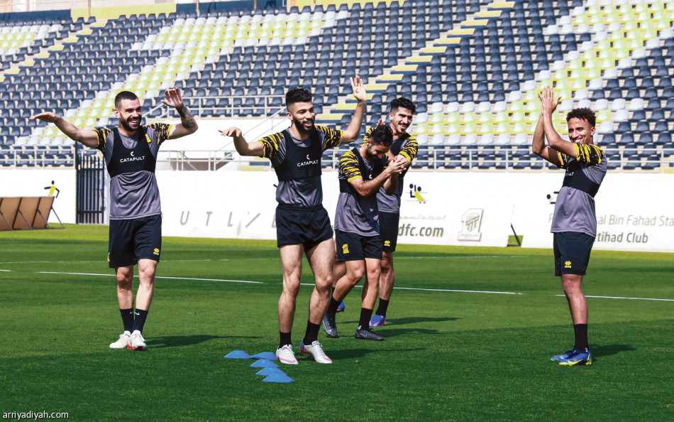 أمام الهلال.. 
رومانيان رجحا الاتحاد