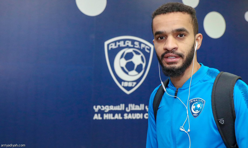 قبل الكلاسيكو.. 
الهلال يمرر.. والاتحاد يصنع