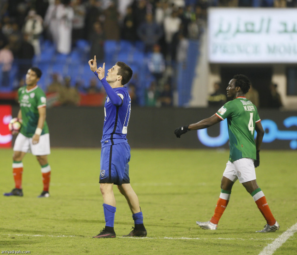 الاتفاق يحتج على حكم مباراته أمام الهلال في 