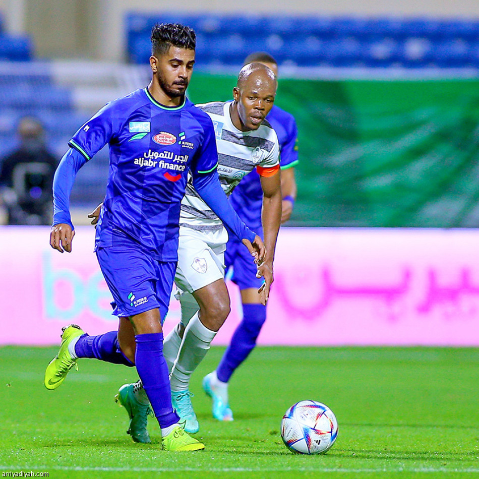 الفتح يكسب
المواجهة الأولى