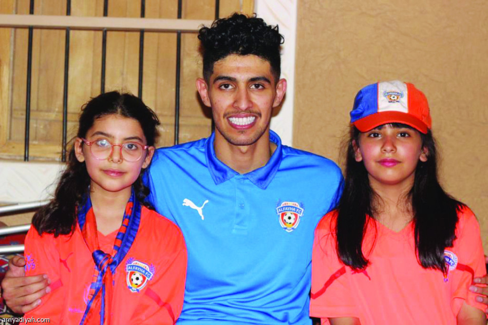 تحركات تبدأ
تمديد عقد رازوفيتش