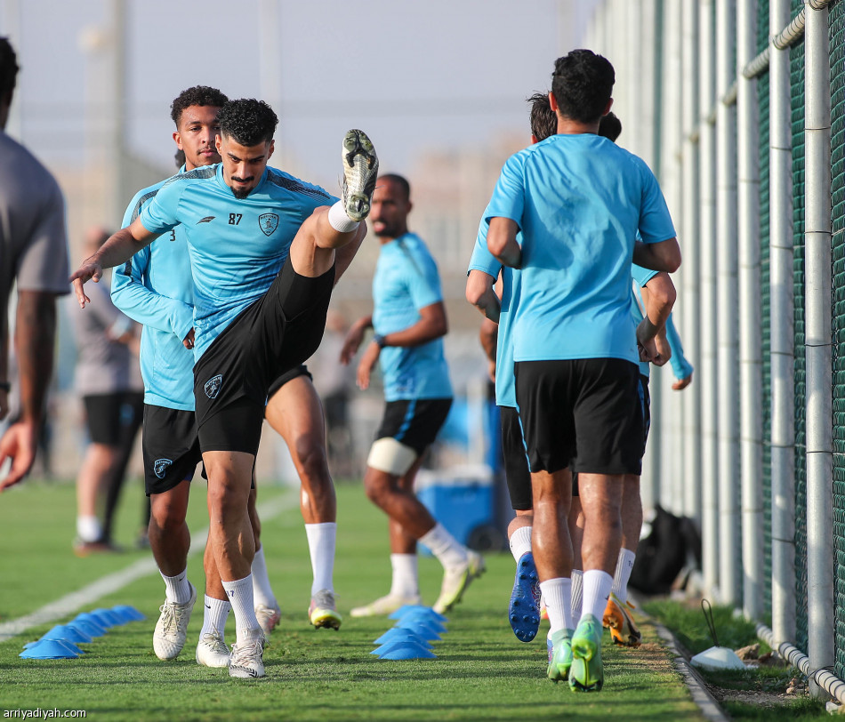 فيريرا تكثف تكتيات الفتح