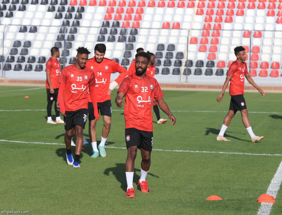 ماشين يرفض الراحة.. ويفتح ملف الاتحاد