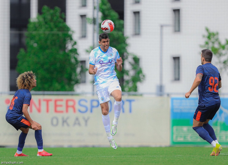 التعادل يحسم تجربة الفيحاء وأبها