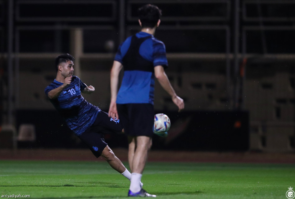 النصر.. جارسيا يفرض مناورات ثلاثية