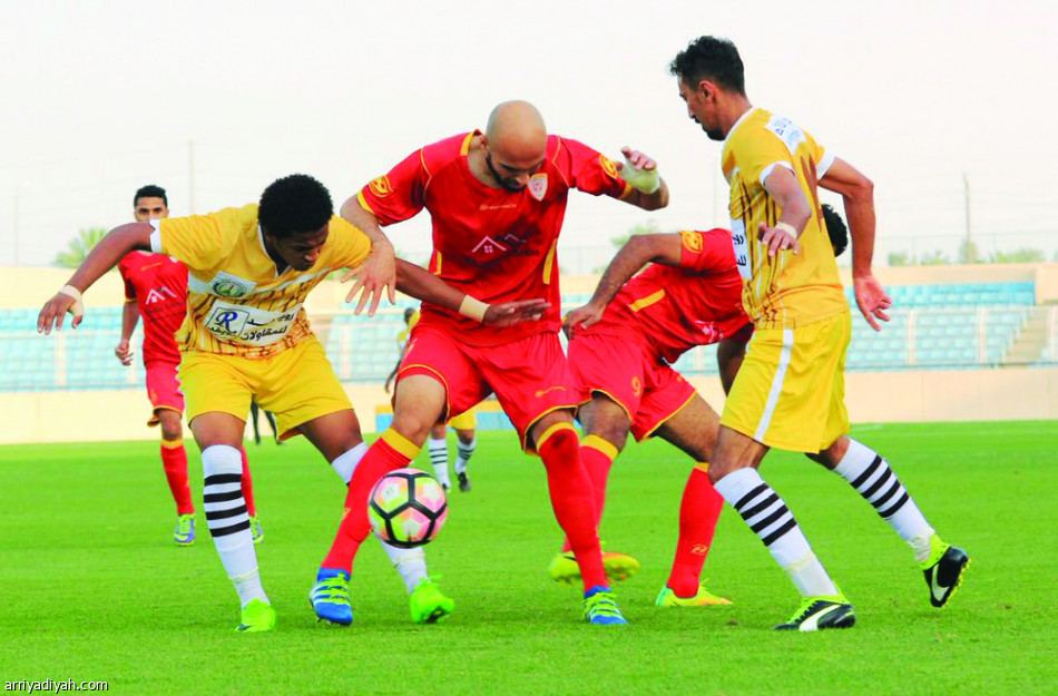 الفيحاء يرفض هدية النجوم