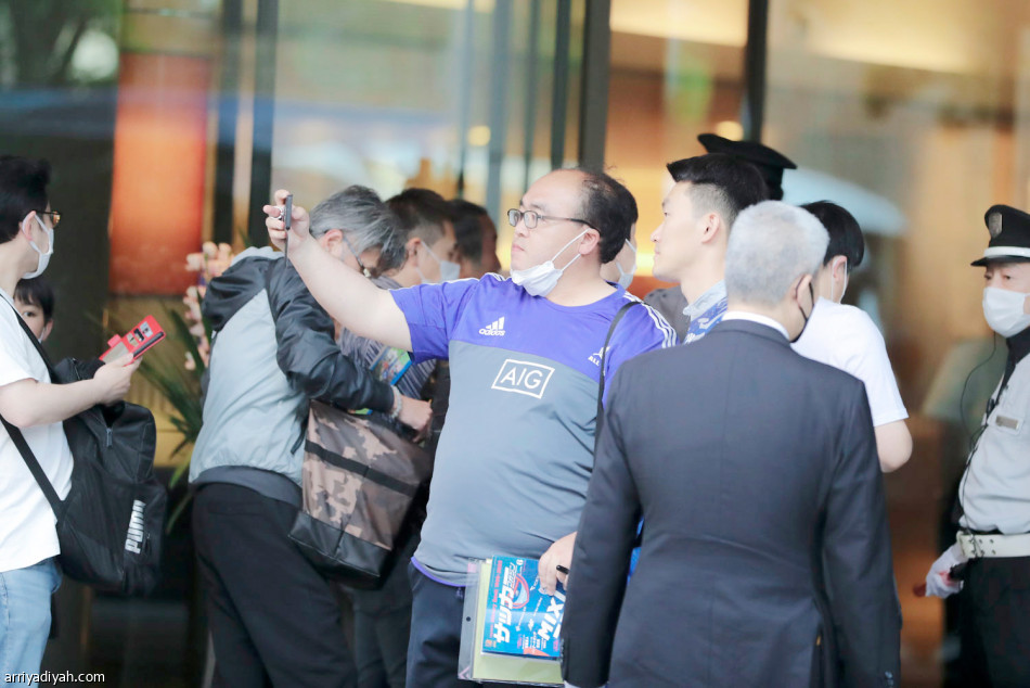 قبل أوراوا..
 دياز يعتمد عطيف