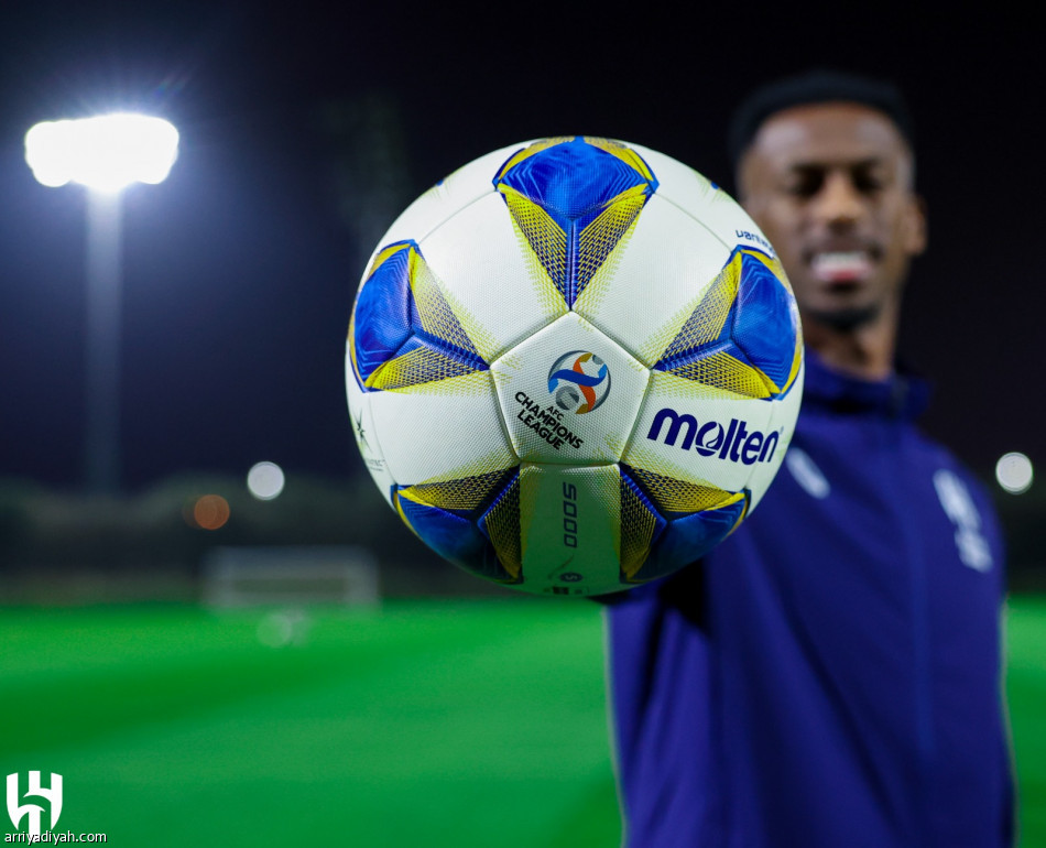 الهلال.. دياز يعتمد تكتيك شباب الأهلي