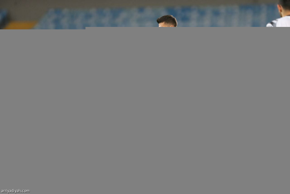 غلمحمدي يركز على «الثابتة» قبل الهلال