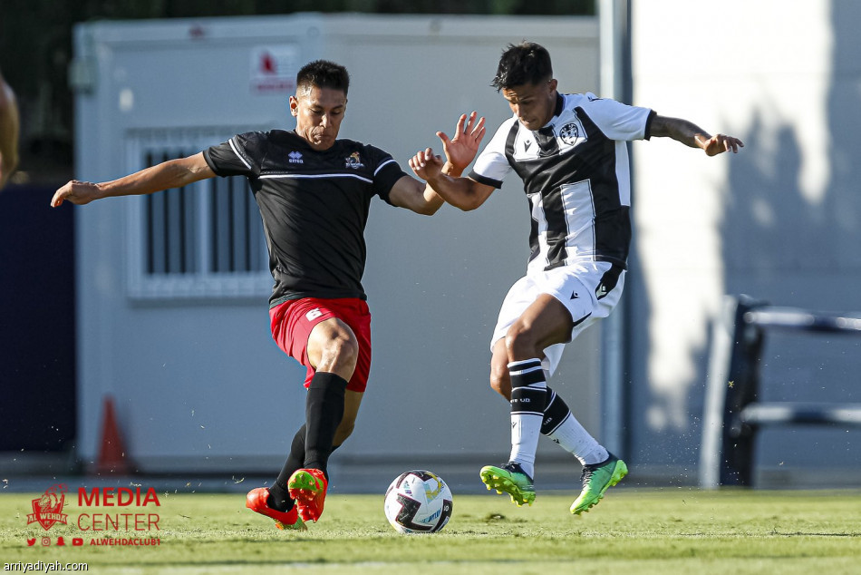 الوحدة يتعادل مع ليفانتي