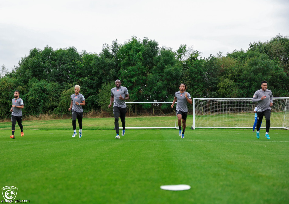 الهلال.. المالكي يلامس الكرة