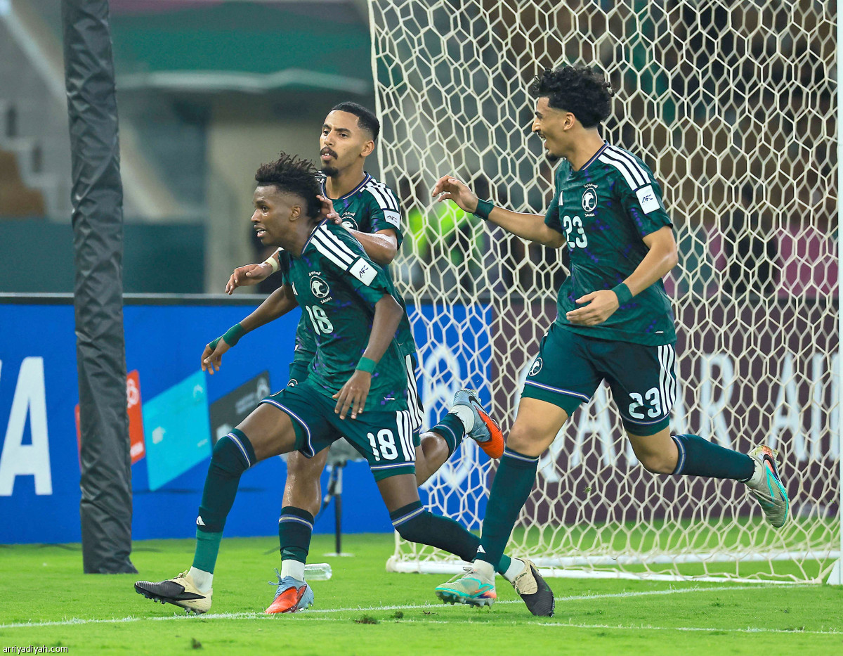 صقور 23.. انتصار أول