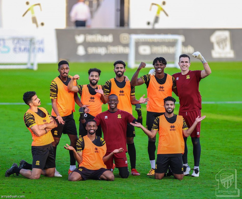 العليان يشارك في تدريبات الاتحاد الجماعية