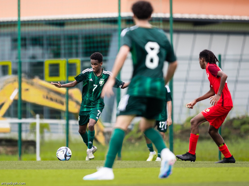 أخضر الناشئين يكسب تجربة أكاديمية فرنسا