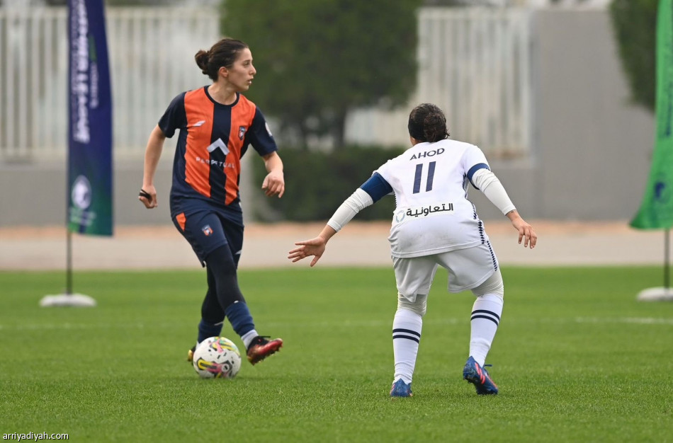 دوري السيدات.. الاتحاد والأهلي يبحثان عن التعويض