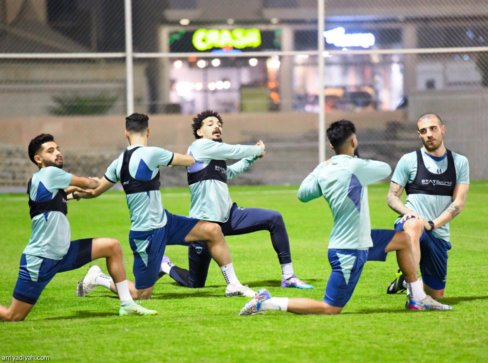 الفتح.. دونيس يرفع المعدل اللياقي