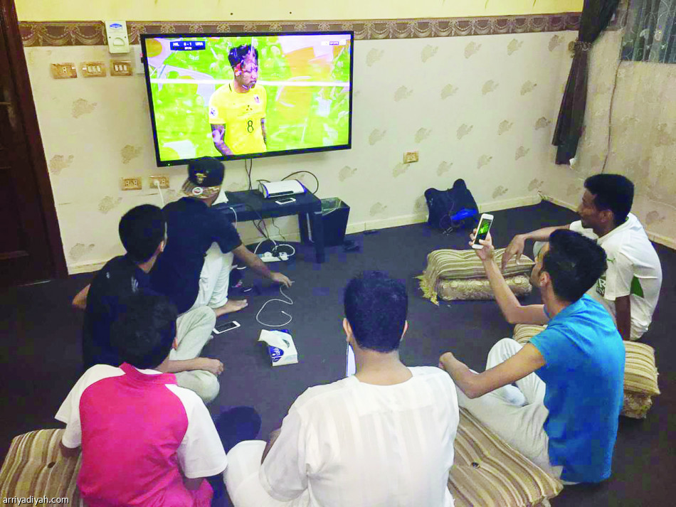 جماهير الهلال تتمدد في الساحل الغربي