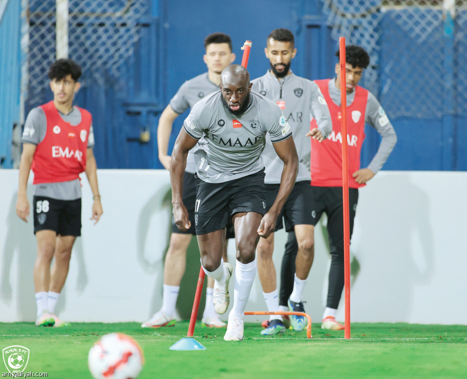 سالم يزيد الغيابات