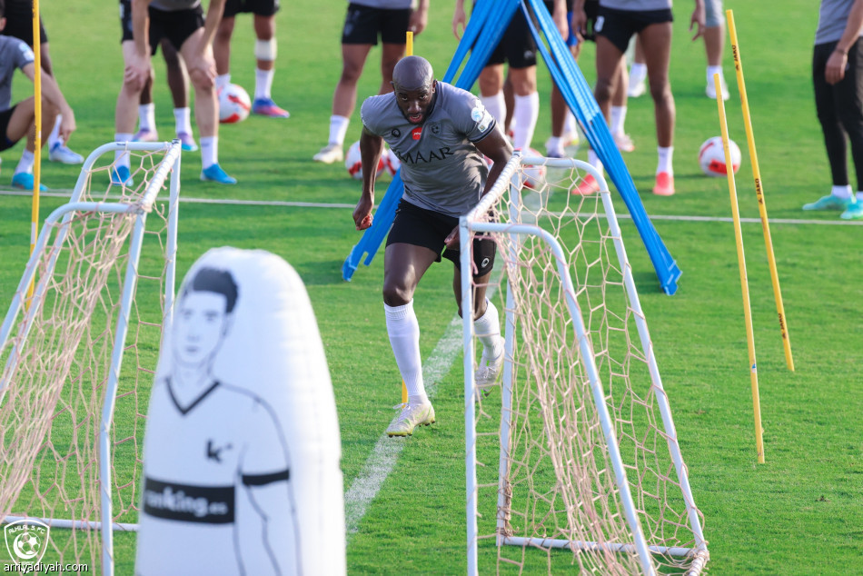 الهلال ينهي تحضيراته.. ويطير إلى الأحساء