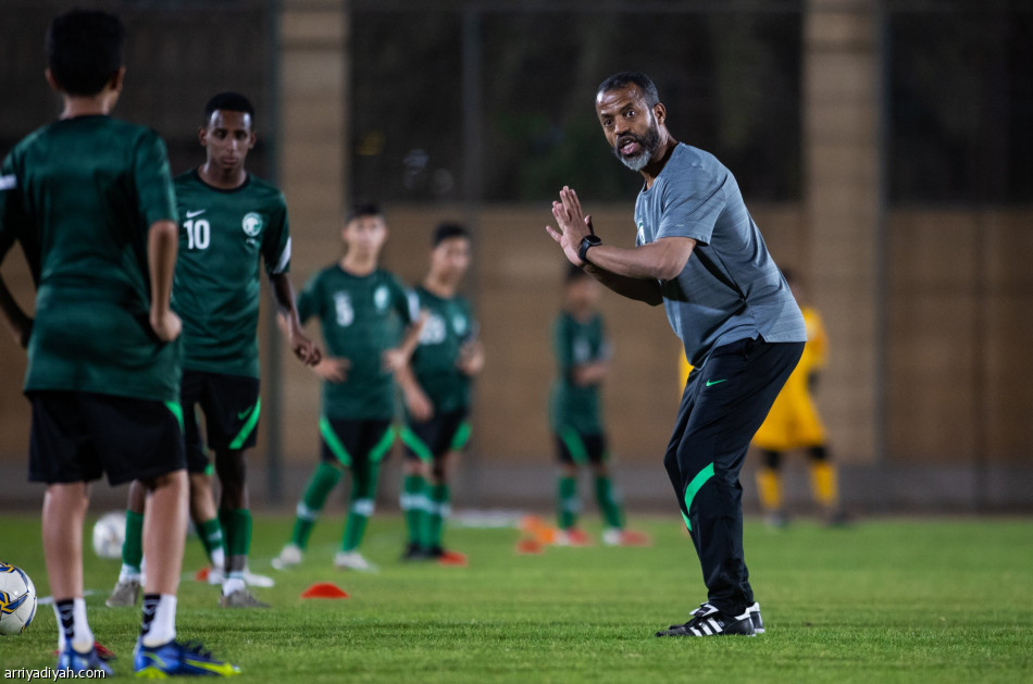 «أخضر البراعم» يدشن معسكر الرياض