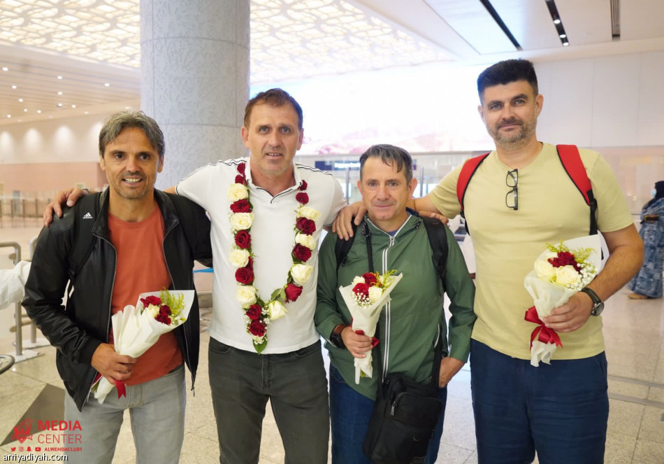 الجمعة.. أكرابوفيتش ينطلق مع الوحدة