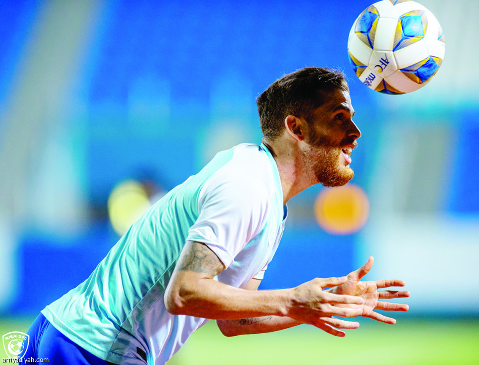 دياز.. 
يدشن المواجهة الـ 17 آسيويّا