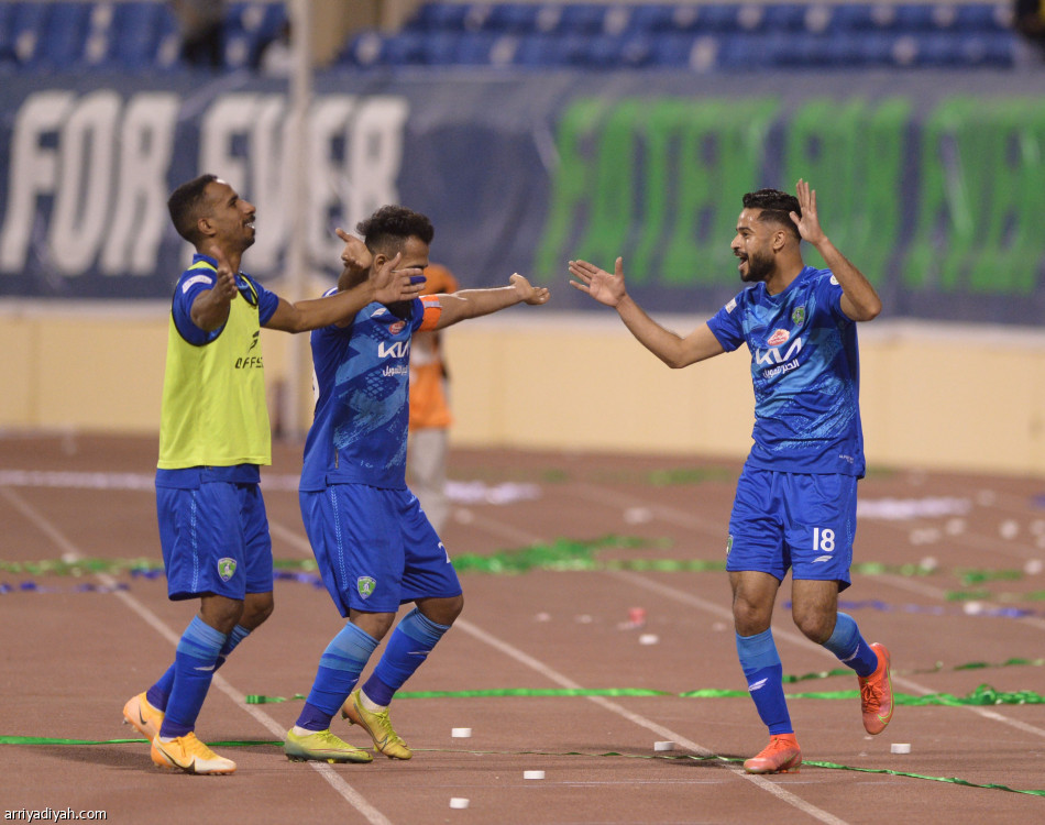 الفتح ينتزع «السادس» من أبها