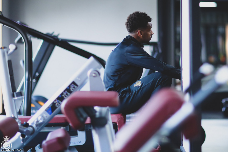 النصر يتأهب للتعاون بـ «الحديد»