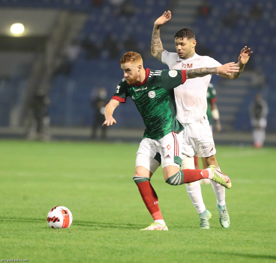 الشباب يتعثر بالتعادل الثاني تواليا