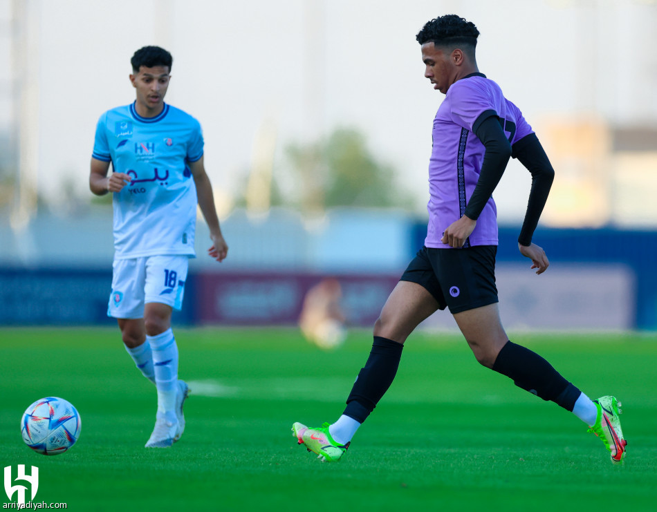 14 هلاليا يخسرون تجربة أبها