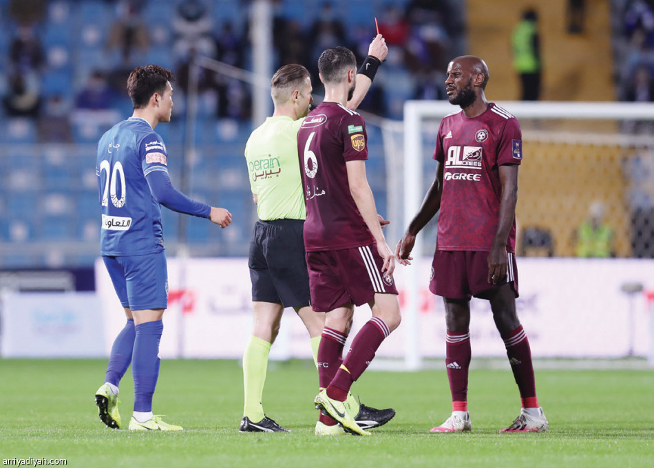 بطل الداخل والخارج