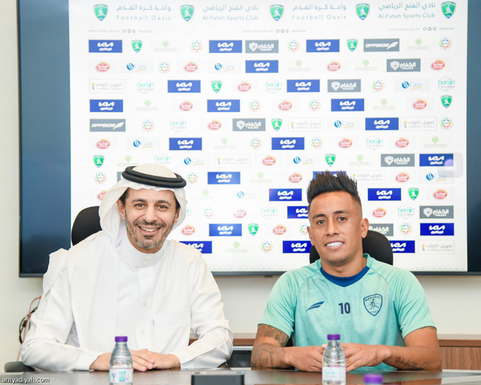 الفتح يبقي كويفا حتى 2025