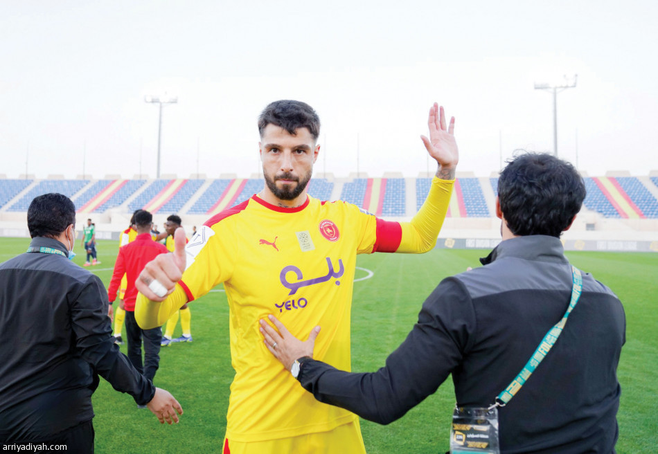 أحد يصدم الوحدة
بأكبر «ريمونتادا»