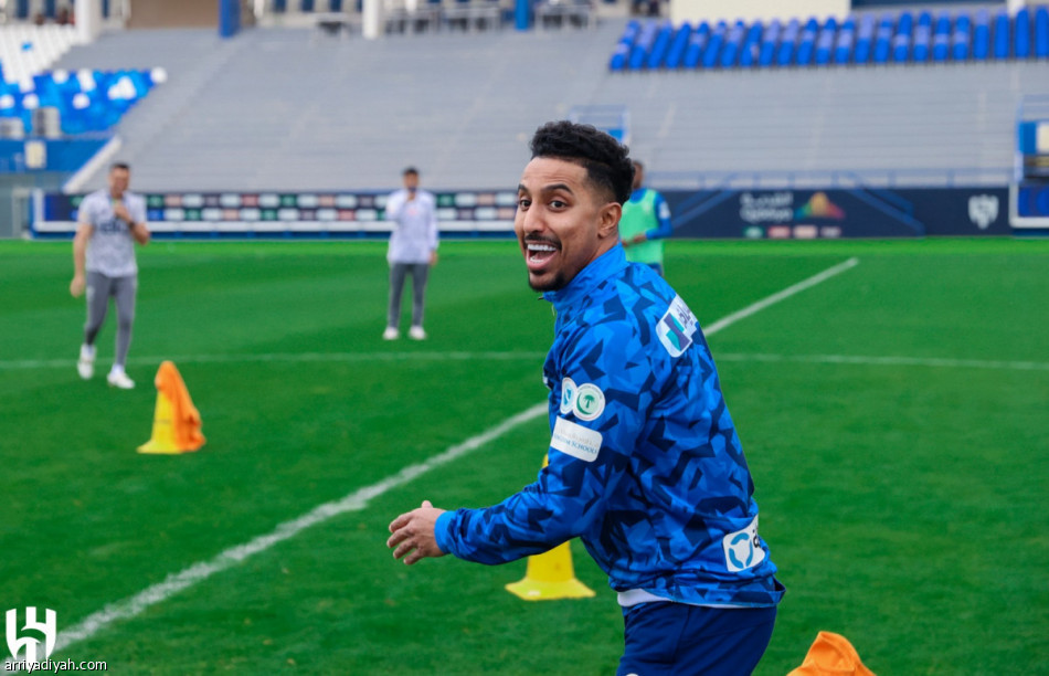 دياز يضع مخطط الهلال قبل الوحدة