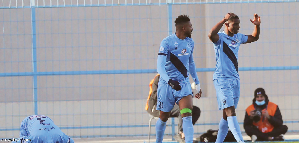 أمام الهلال.. الباطن يصمد 1077 يوما