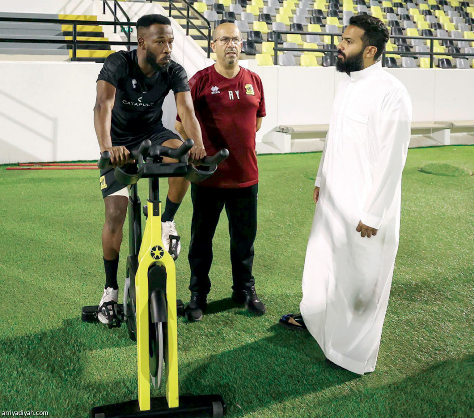 7 يترقبون الديربي الأول