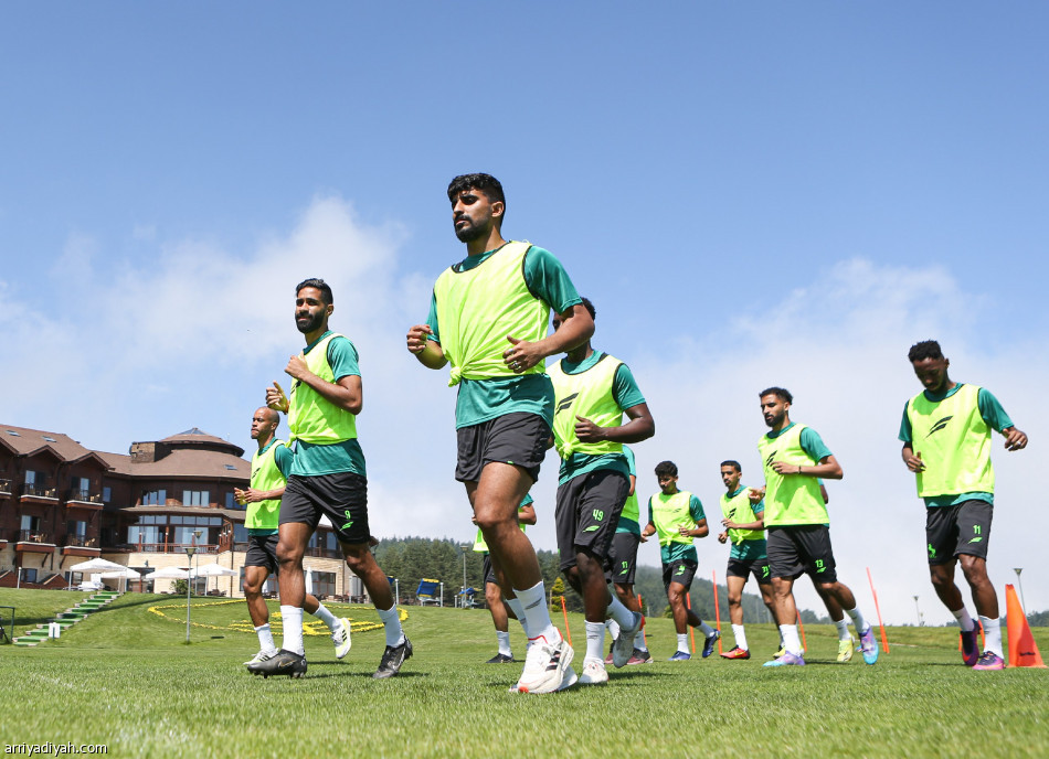 «جراحية» تبعد هوساوي عن الاتفاق