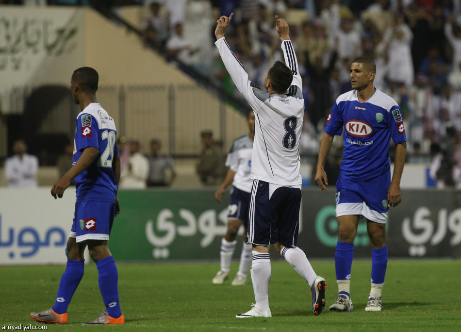 تاريخيا.. الهلال يقسو على الفتح في الأحساء