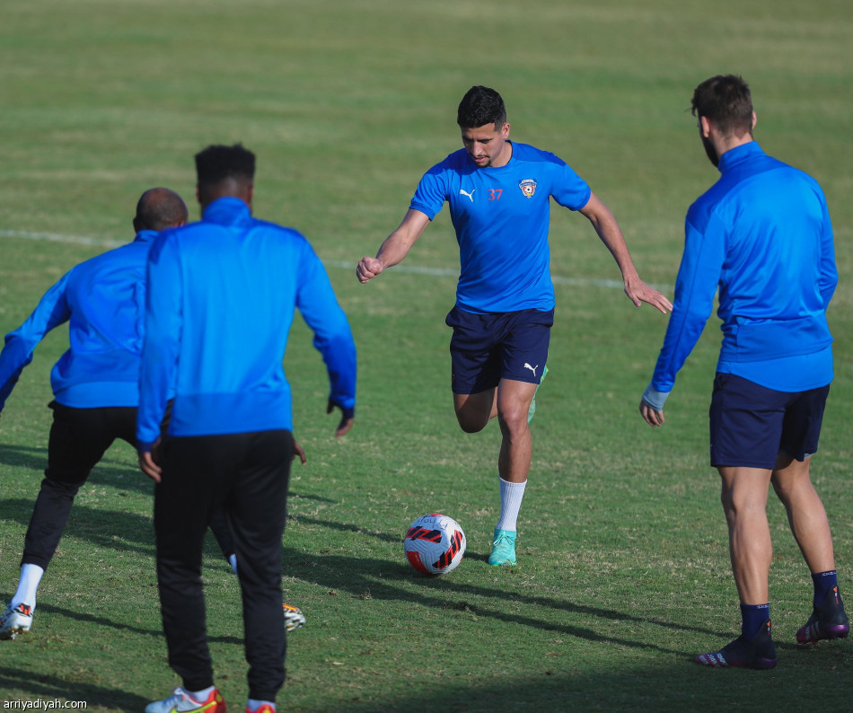 الفيحاء يتسلح بالتسديد قبل مواجهة الفتح